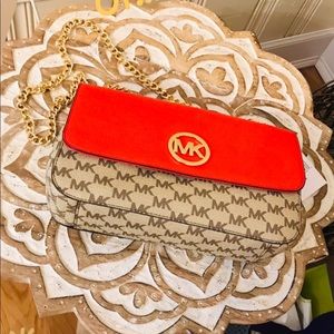 Michael Kors Fulton Signature Flap Chain Bag